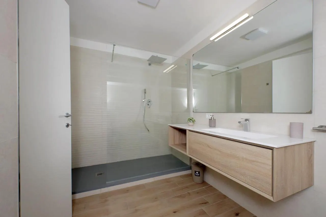 Trevi Suite Apartment - Barberini Rome