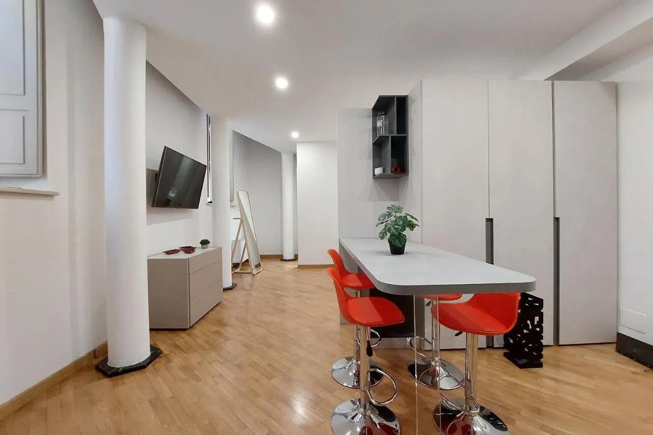 Trevi Suite Apartment - Barberini Rome