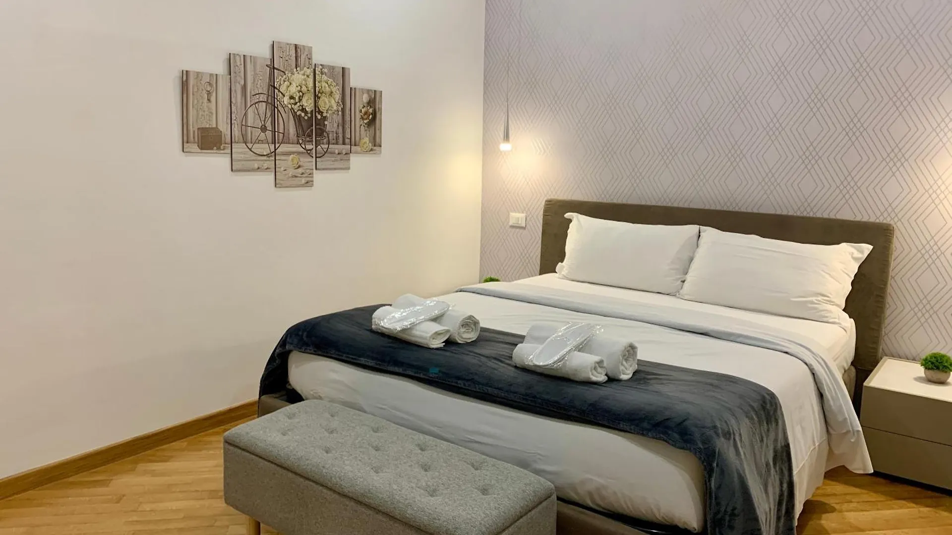 Trevi Suite Apartment - Barberini Rome