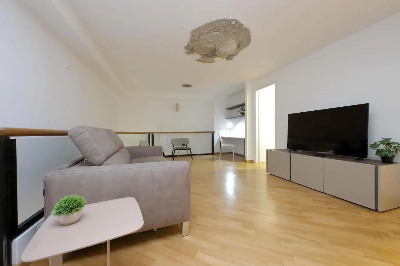 Trevi Suite Apartment - Barberini Rome